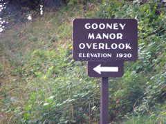 Gooney Manor Overlook
